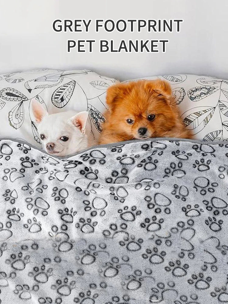 Soft Dog Blanket Washable, Cat Blanket for Indoor Cats Large Medium Small Dog Gifts Puppy Essentials (Grey) Bed
